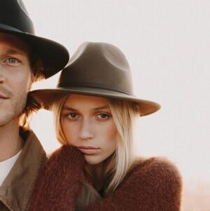 Will + Bear William Brown Crushable Travel Hat Medium - New With Tags